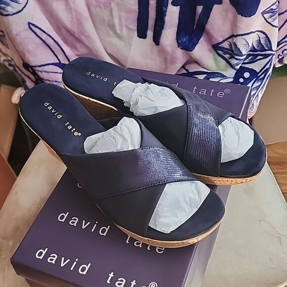 Women's David Tate wedge sandles size 9 NWOT - Picture 1 of 7